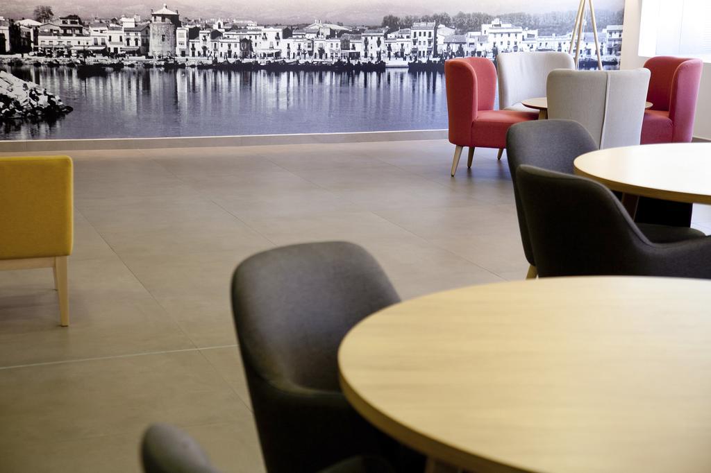 Port Eugeni Hotel Cambrils Eksteriør billede