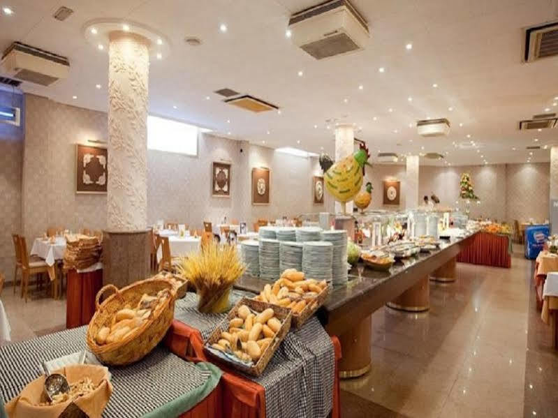 Port Eugeni Hotel Cambrils Eksteriør billede